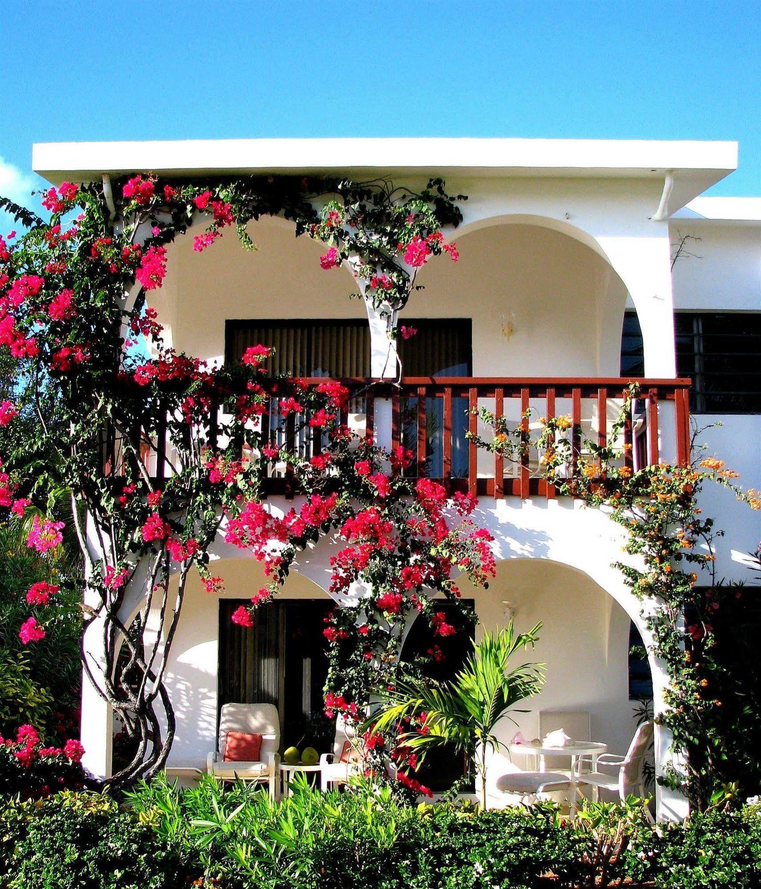מידס ביי Carimar Beach Club מראה חיצוני תמונה